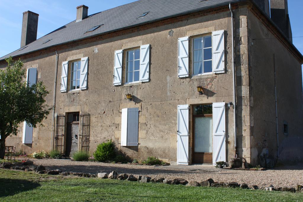 Chateau Latour Fours  Экстерьер фото