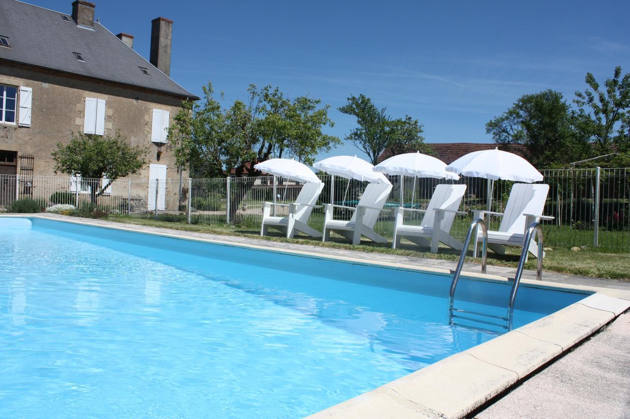 Chateau Latour Fours  Экстерьер фото